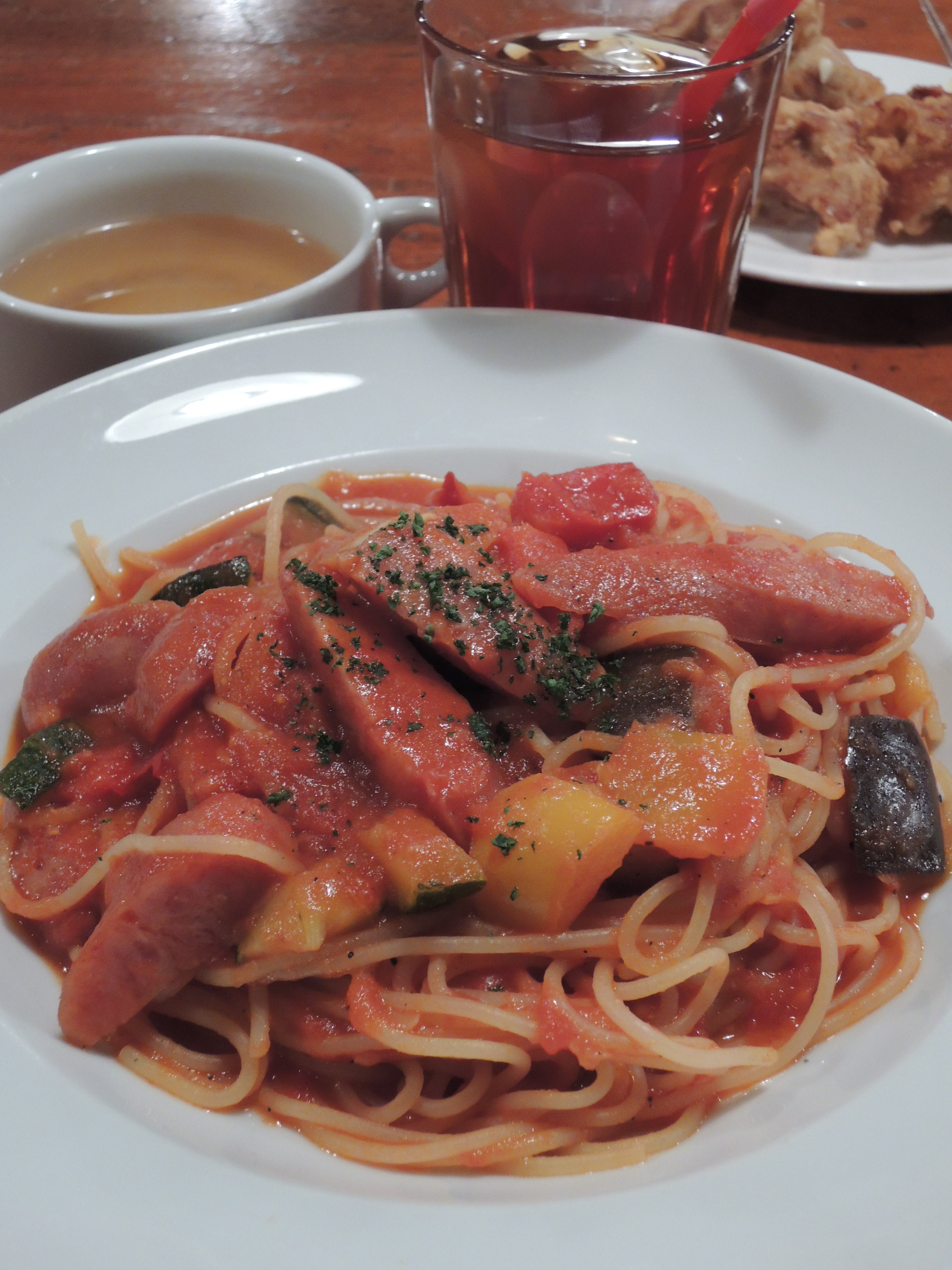 <b>シーンモード:料理 / COOLPIX P310 / 約5.2MB / 3,456×4,608 / 1/15秒 / F3.7 / 0.0EV / ISO560 / WB:オート1 / 9mm</b>