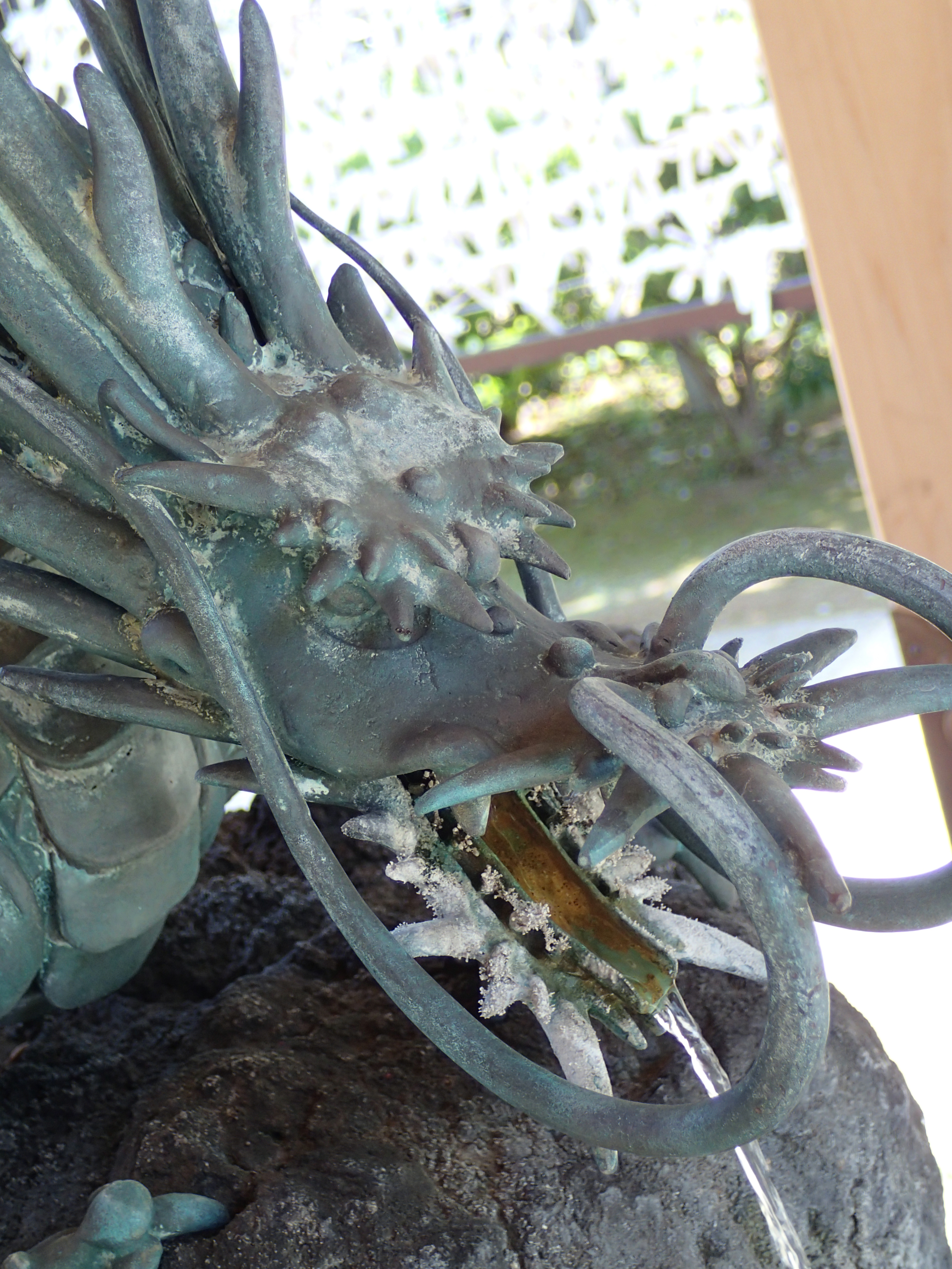 <b>TG-1 / Pモード / F3.6 / 1/80秒 / +0.7EV / ISO200 / WB:オート / 11mm（61mm相当）</b>