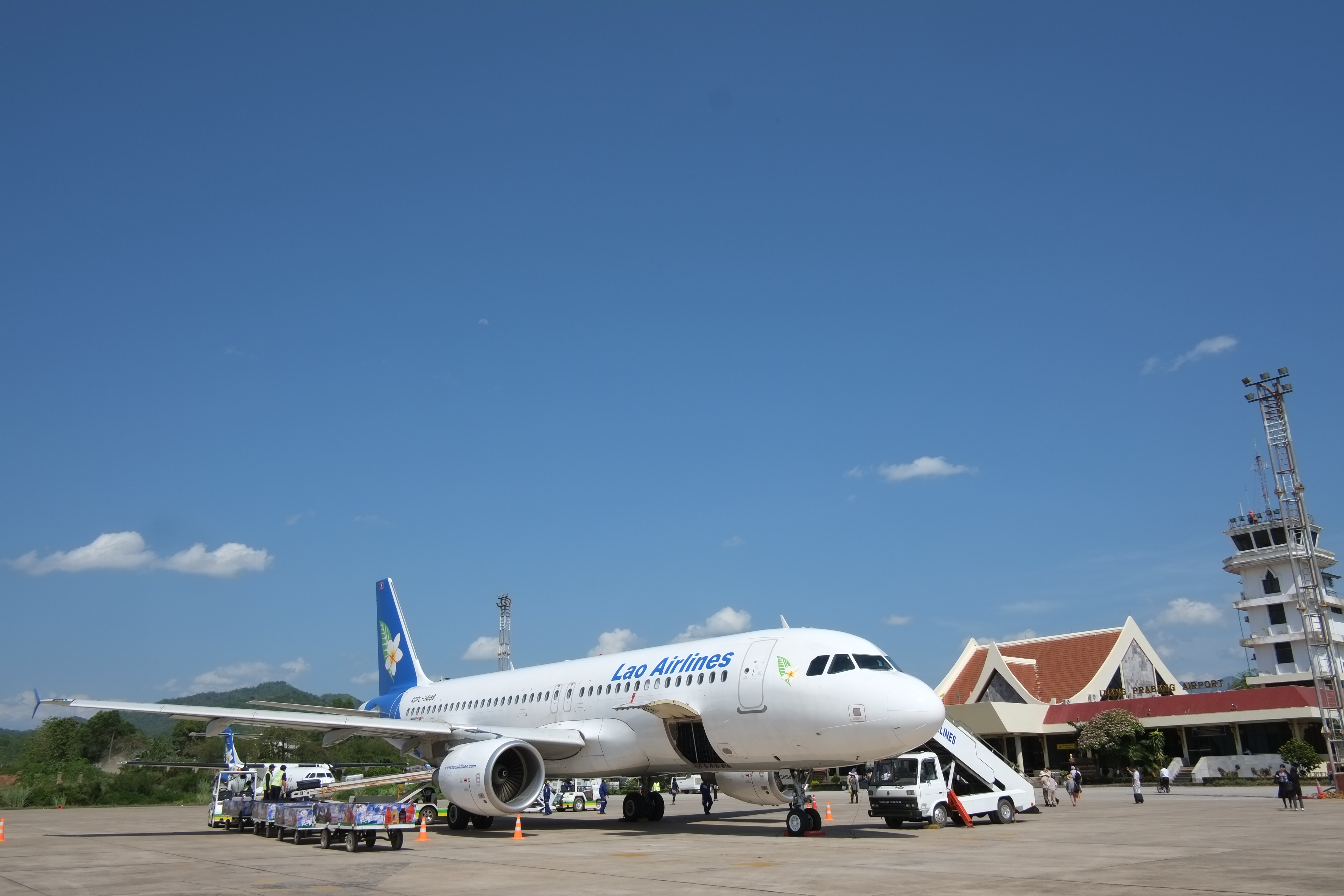 <b>FUJIFILM X-Pro1 / XF 18mm F2 R / 約3.3MB / 4,896×3,264 / 1/400秒 / F10 / 0.0EV / ISO200 / WB:オート / 18mm</b>