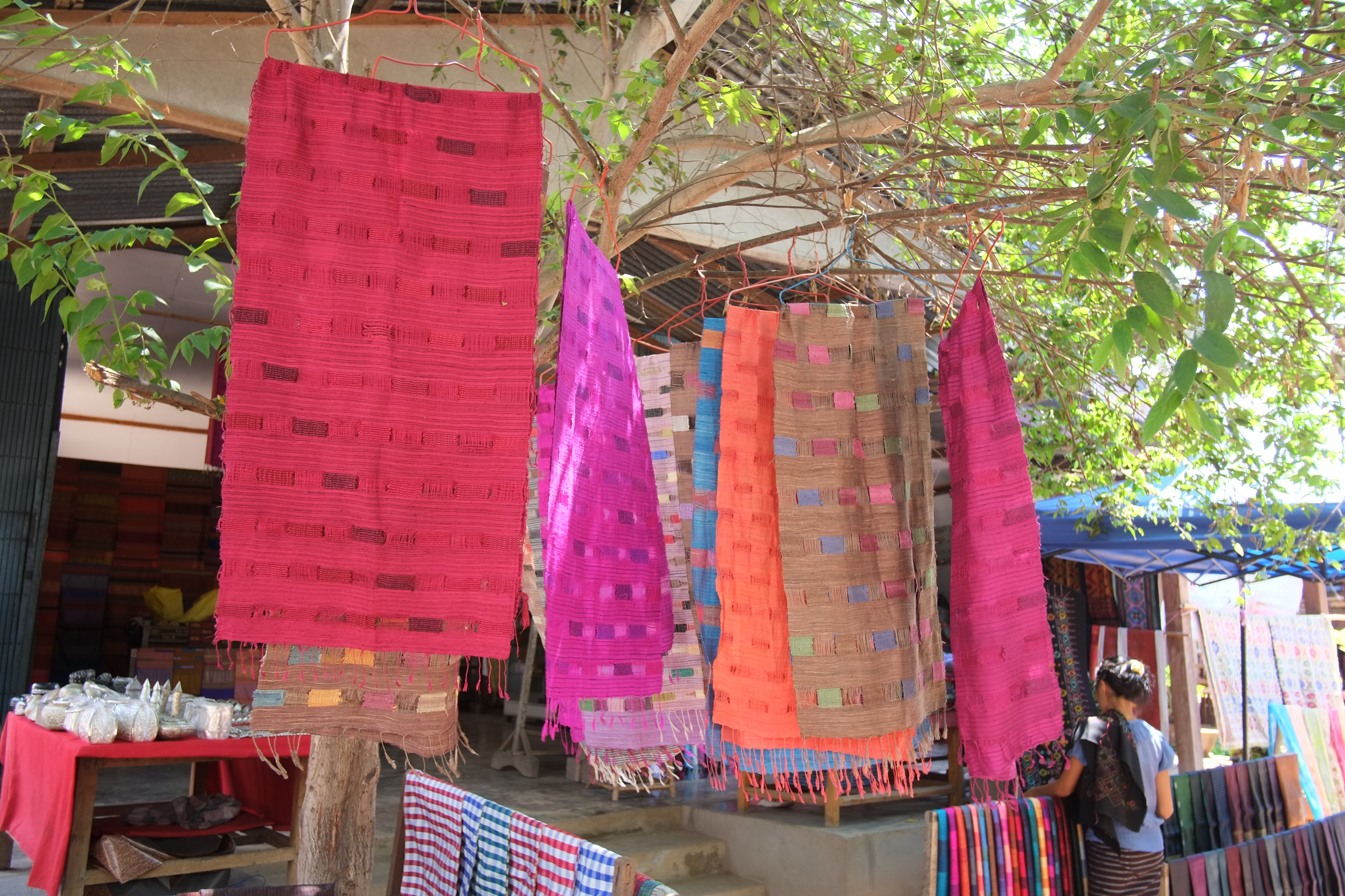 <b>FUJIFILM X-Pro1 / XF 18mm F2 R / 約6.2MB / 4,896×3,264 / 1/90秒 / F4 / +0.3EV / ISO400 / WB:オート / 18mm</b>