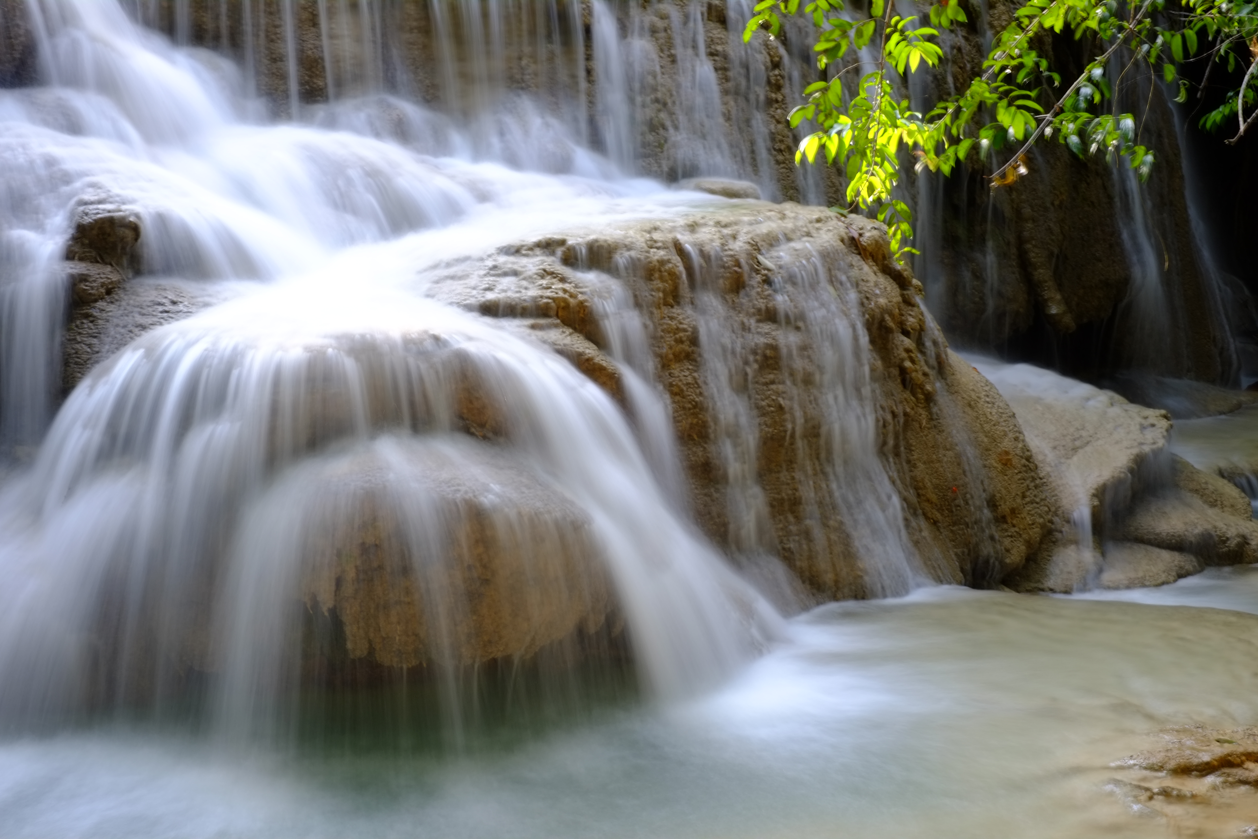 <b>FUJIFILM X-Pro1 / XF 35mm F1.4 R / 約3.8MB / 4,896×3,264 / 2秒 / F16 / 0.0EV / ISO200 / WB:オート / 35mm</b>