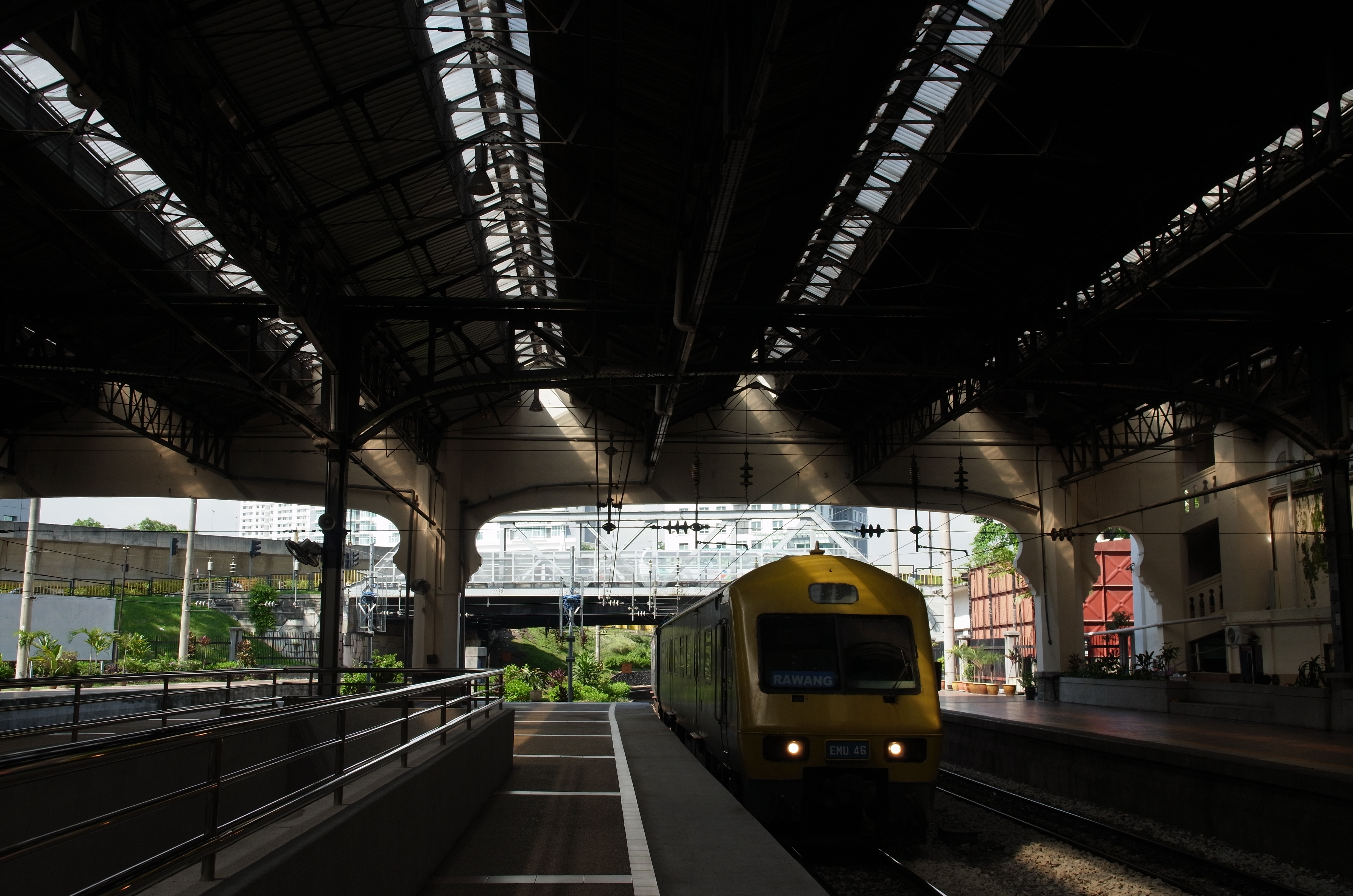 <b>RICOH LENS A16 24-85mm F3.5-5.5 / 約5.3MB / 4,928×3,264 / 1/250秒 / F7.5 / 0EV / ISO200 / WB:マルチパターンAUTO / 23.5mm</b>