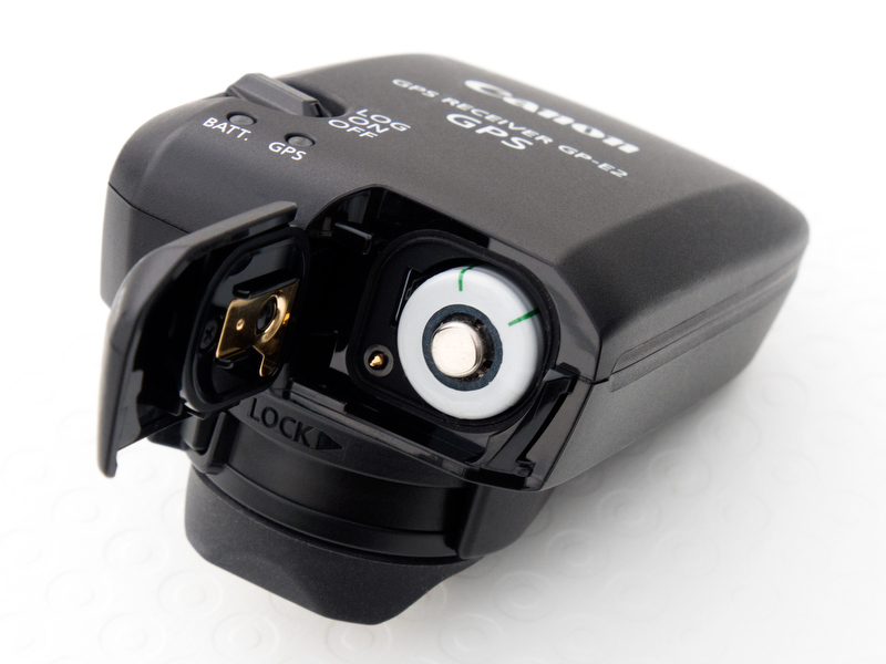 <b>電池室の蓋を開けたところ。</b>