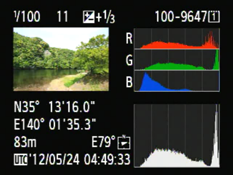 <b>EOS 5D Mark IIIの再生画面で位置情報を表示したところ。撮影時刻はUTC（協定世界時）となる</b>