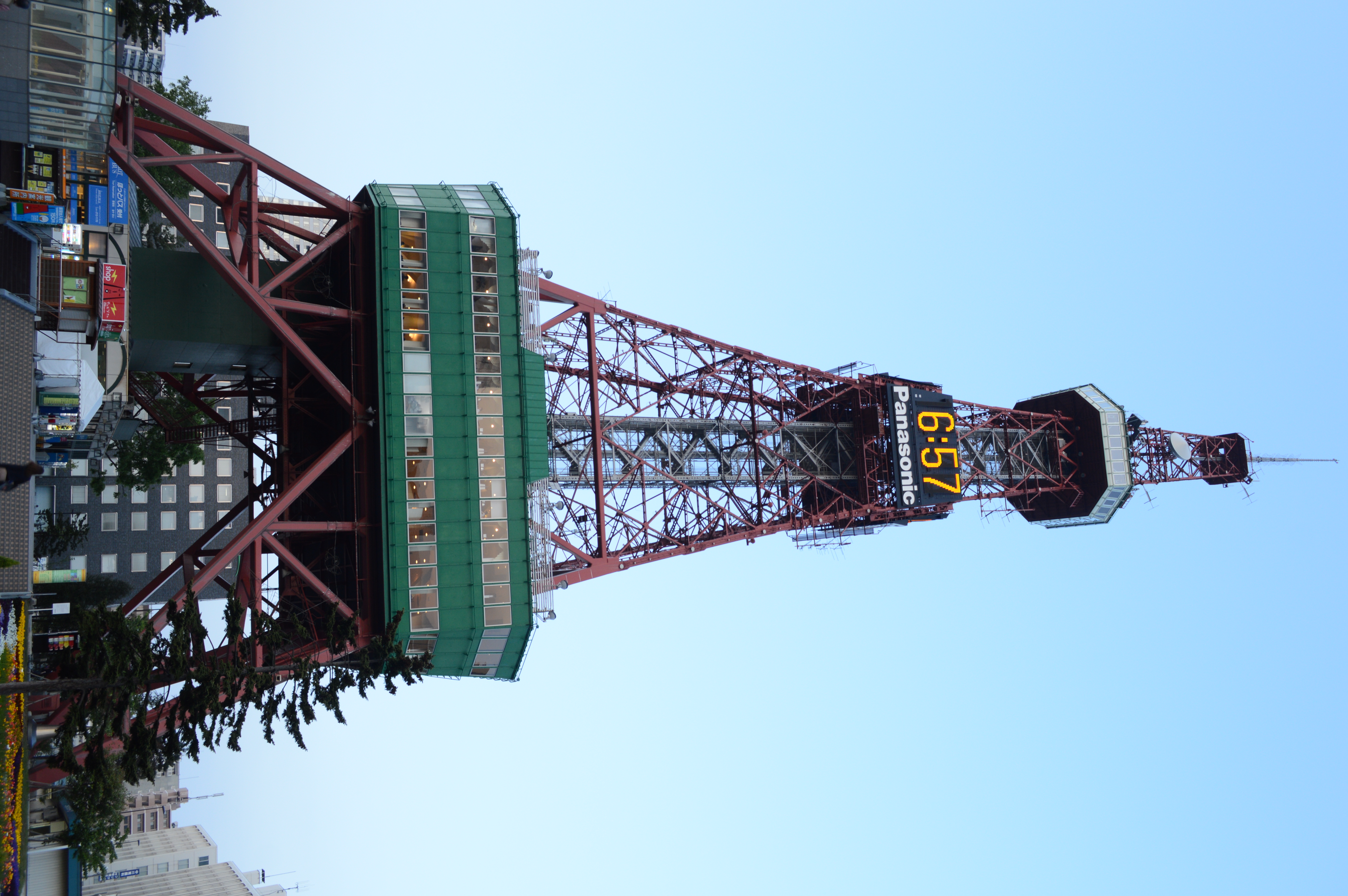 <b>D3200 / AF-S DX NIKKOR 18-55mm F3.5-5.6 G VR / 約8.2MB / 4,000×6,016 / 1/15秒 / F8 / 0.0EV / ISO200 / WB:晴天 / 18mm</b>