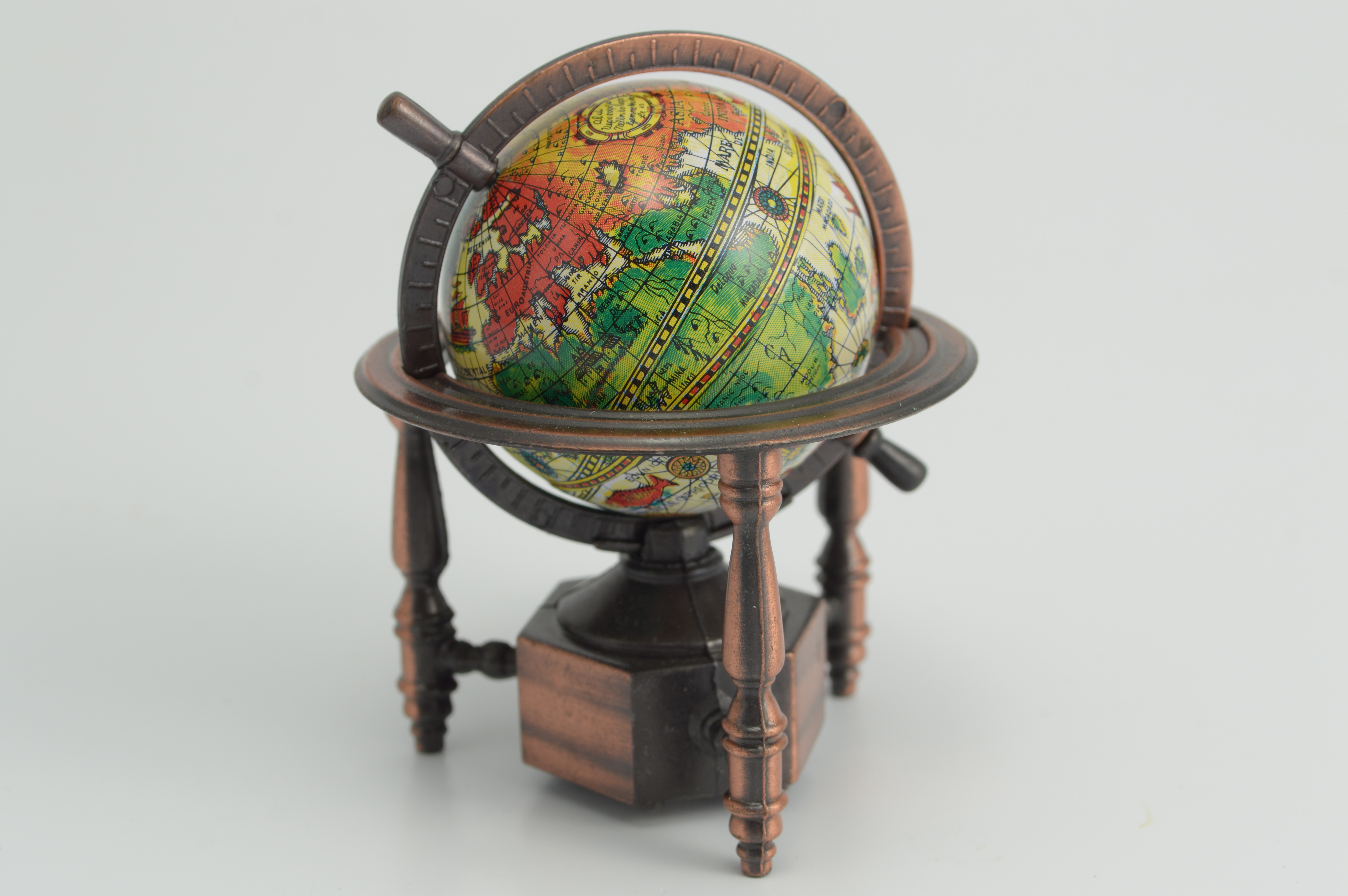 <b>ピクチャーコントロール:ニュートラル / D3200 / AF-S DX NIKKOR 18-55mm F3.5-5.6 G VR / 約6.4MB / 6,016×4,000 / 1/4秒 / F8 / 0.0EV / ISO100 / WB:プリセットマニュアル / 55mm</b>