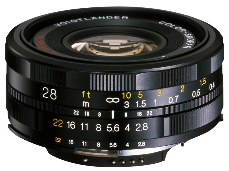 <b>COLOR-SKOPAR 28mm F2.8 SL II N Aspherical。価格はEF用が6万1,950円、Ai-S用が5万8,800円</b>