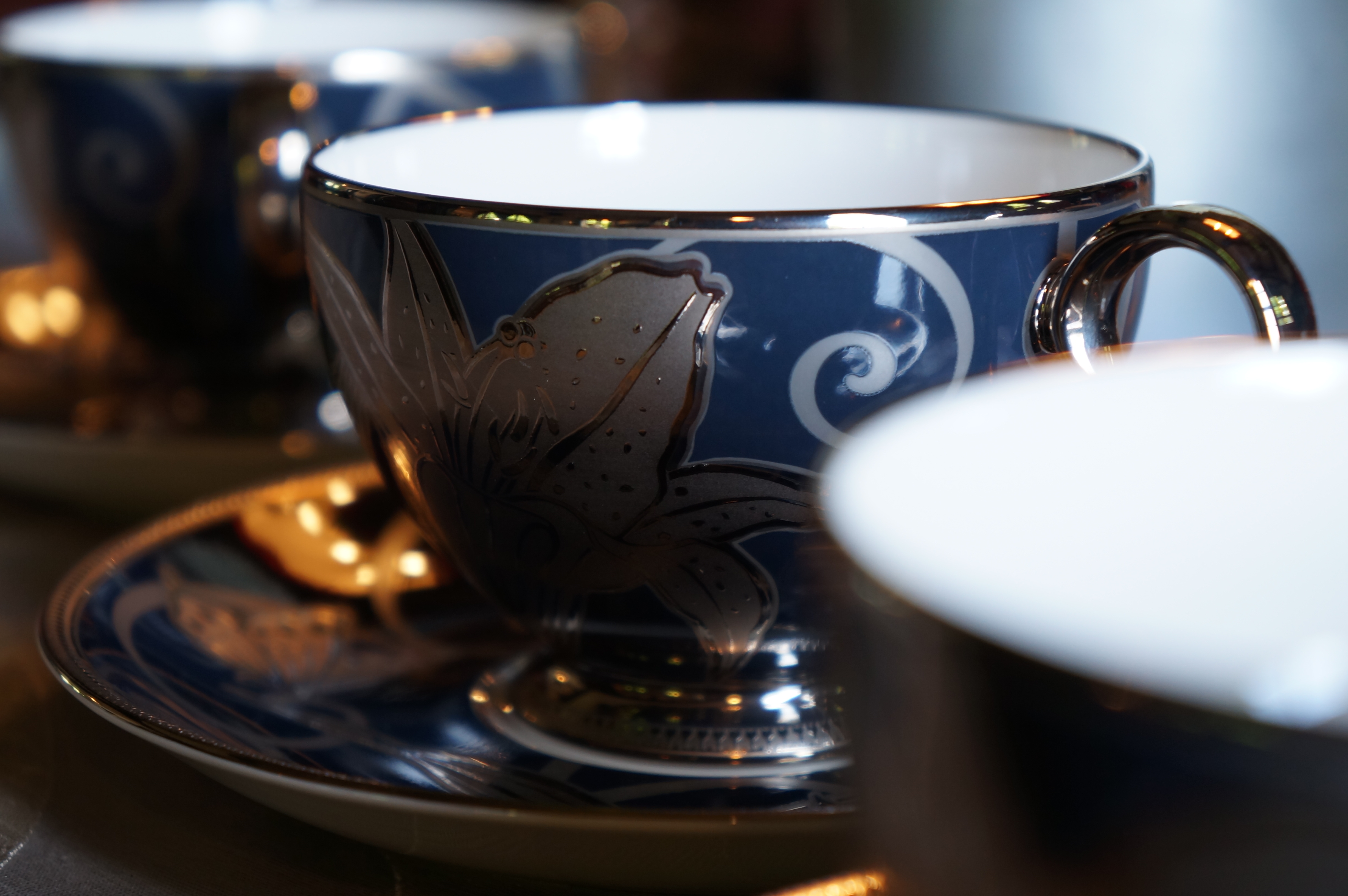 <b>NEX-F3 / E 18-55mm F3.5-5.6 OSS / 約2.7MB / 4,912×3,264 / 1/25秒 / F5 / 0EV / ISO400 / プログラムAE / WB：太陽光 / 53mm</b>