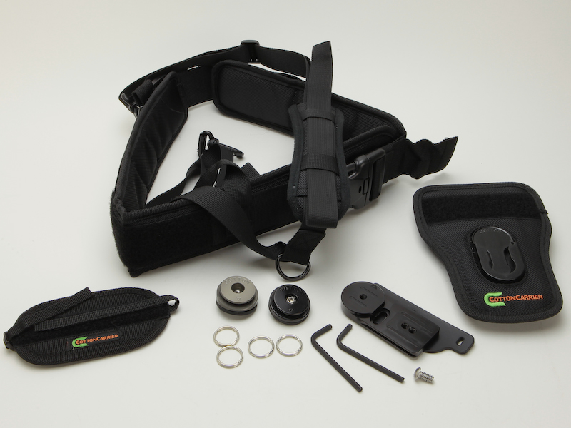 <b>CARRY-LITEのセット内容。ハブは2個付いている</b>