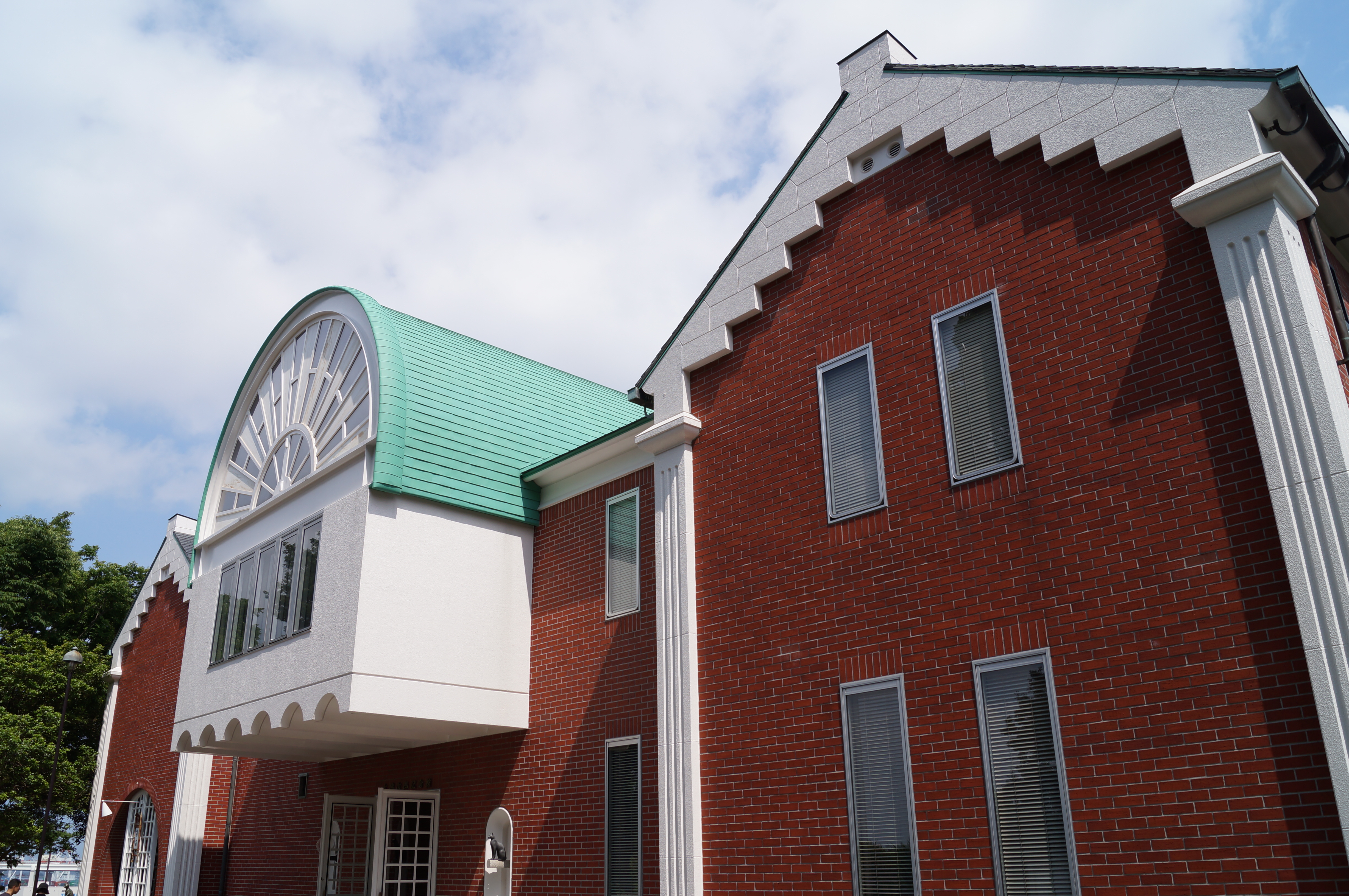 <b>ピクチャーエフェクト：オフ / α37 / DT 18-55mm F3.5-5.6 SAM / 約5.4MB / 4,912×3,264 / 1/400秒 / F8 / 0EV / ISO100 / 18mm</b>