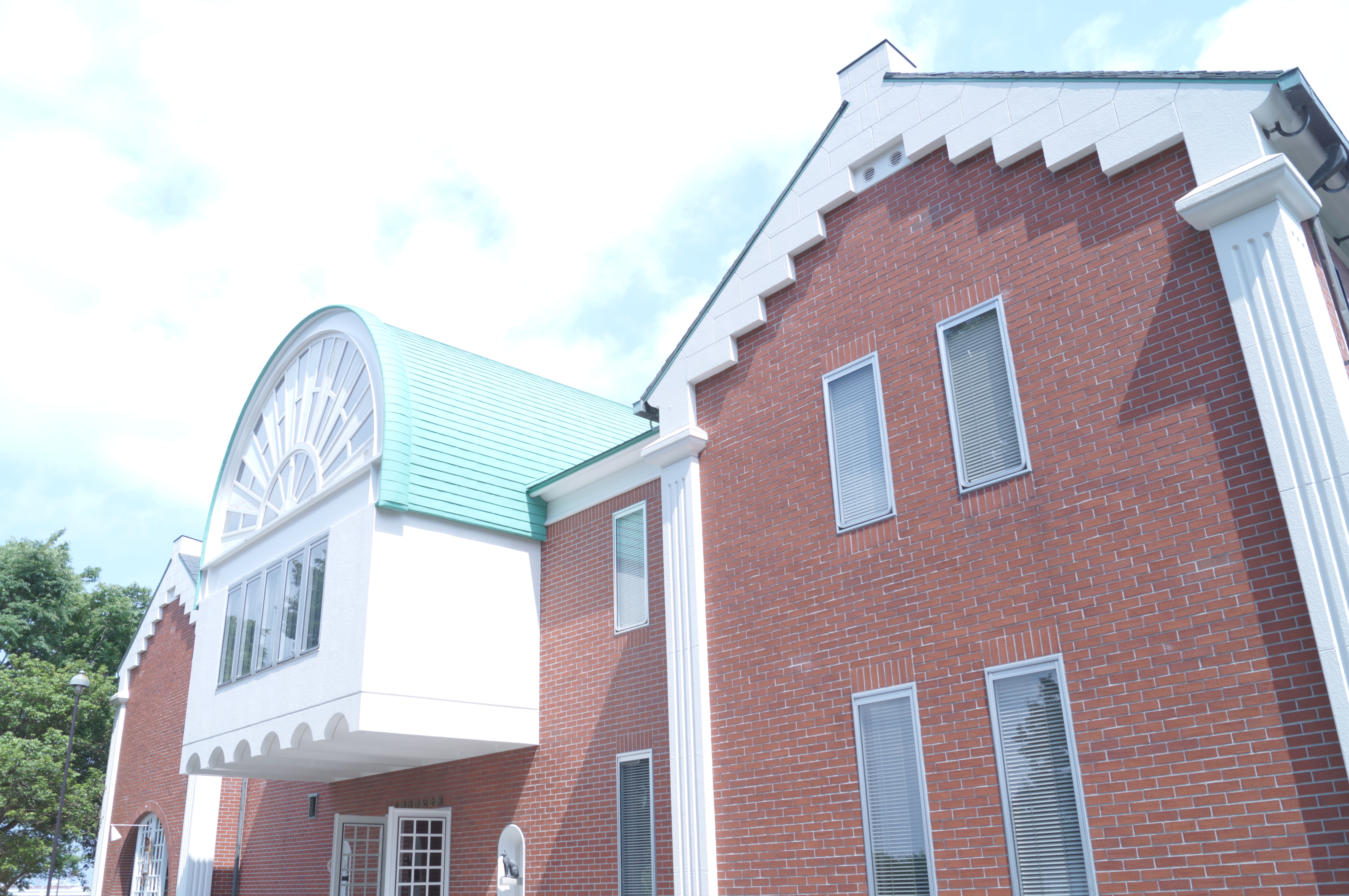 <b>ピクチャーエフェクト：ソフトハイキー / α37 / DT 18-55mm F3.5-5.6 SAM / 約4.5MB / 4,912×3,264 / 1/160秒 / F5.6 / 0EV / ISO100 / 18mm</b>