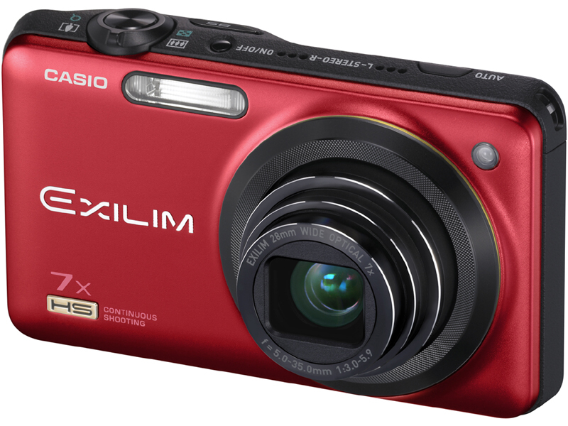 <b>HIGH SPEED EXILIM EX-ZR15。発売は2011年9月。実勢価格は1万7,100円前後</b>