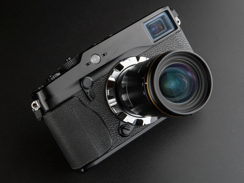 <b>LM16XCはmukカメラサービスにて10万8,150円。他の焦点距離のレンズも販売している</b>