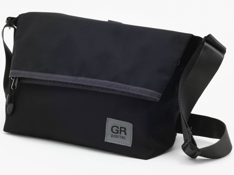 <b>GR DIGITAL IVオリジナルバッグ</b>