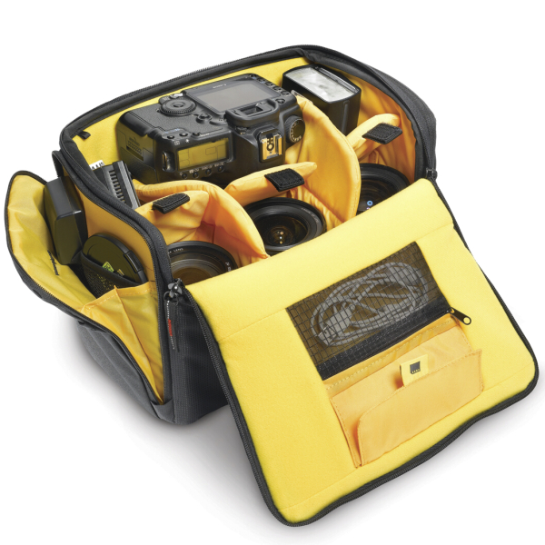 <b>最大モデルDC-445 DLの収納例</b>