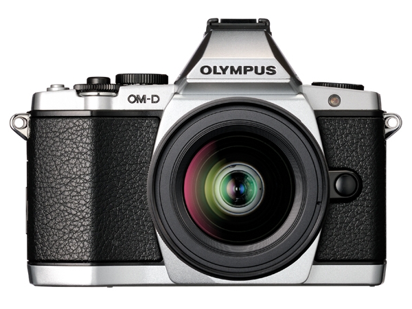 <b>OLYMPUS OM-D E-M5</b>
