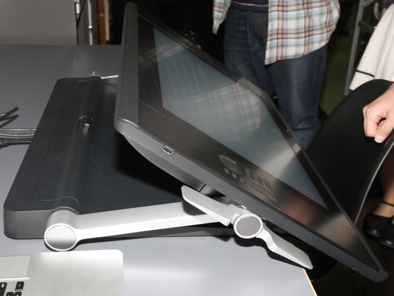 <b>スタンド部</b>