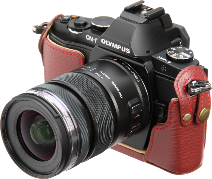 <b>OLYMPUS OM-D E-M5用（レッド）</b>