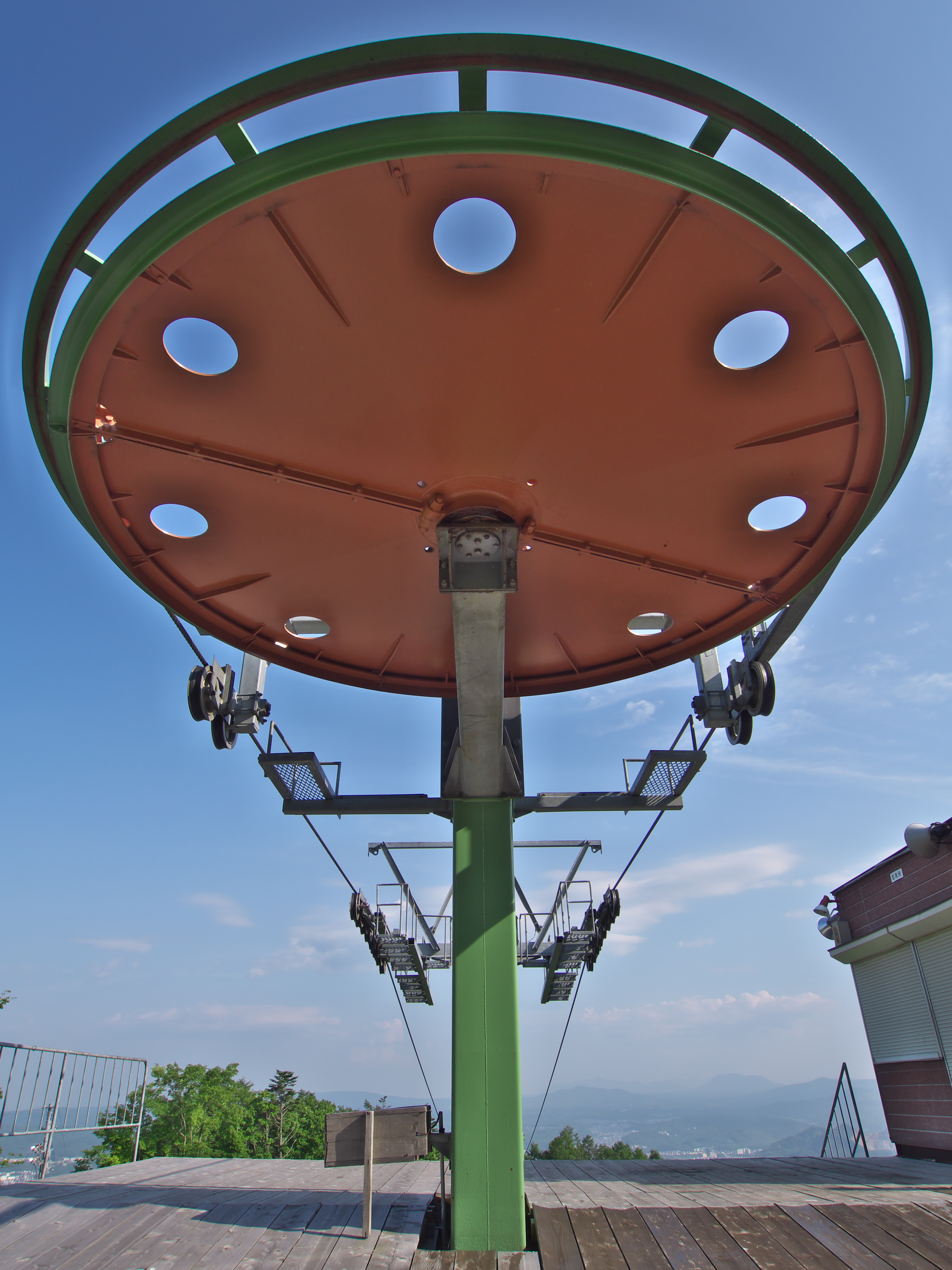 <b>HDR「50」で現像した状態。</b>