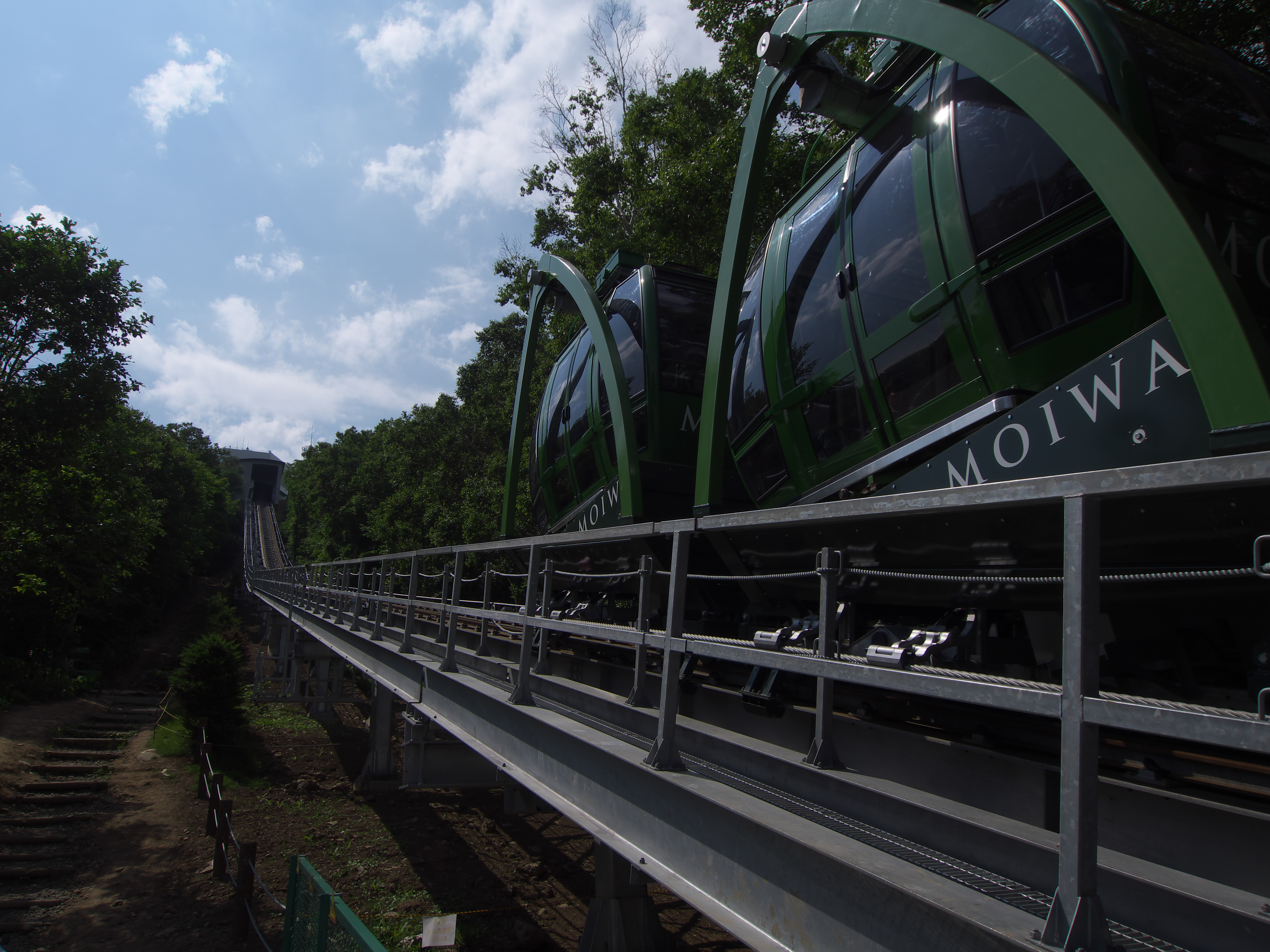 <b>雲の調子を出すために露出補正を「-1.00」にセット。</b>