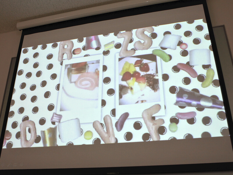 <b>同社がYouTubeで公開してるチェキのCMも公開した</b>