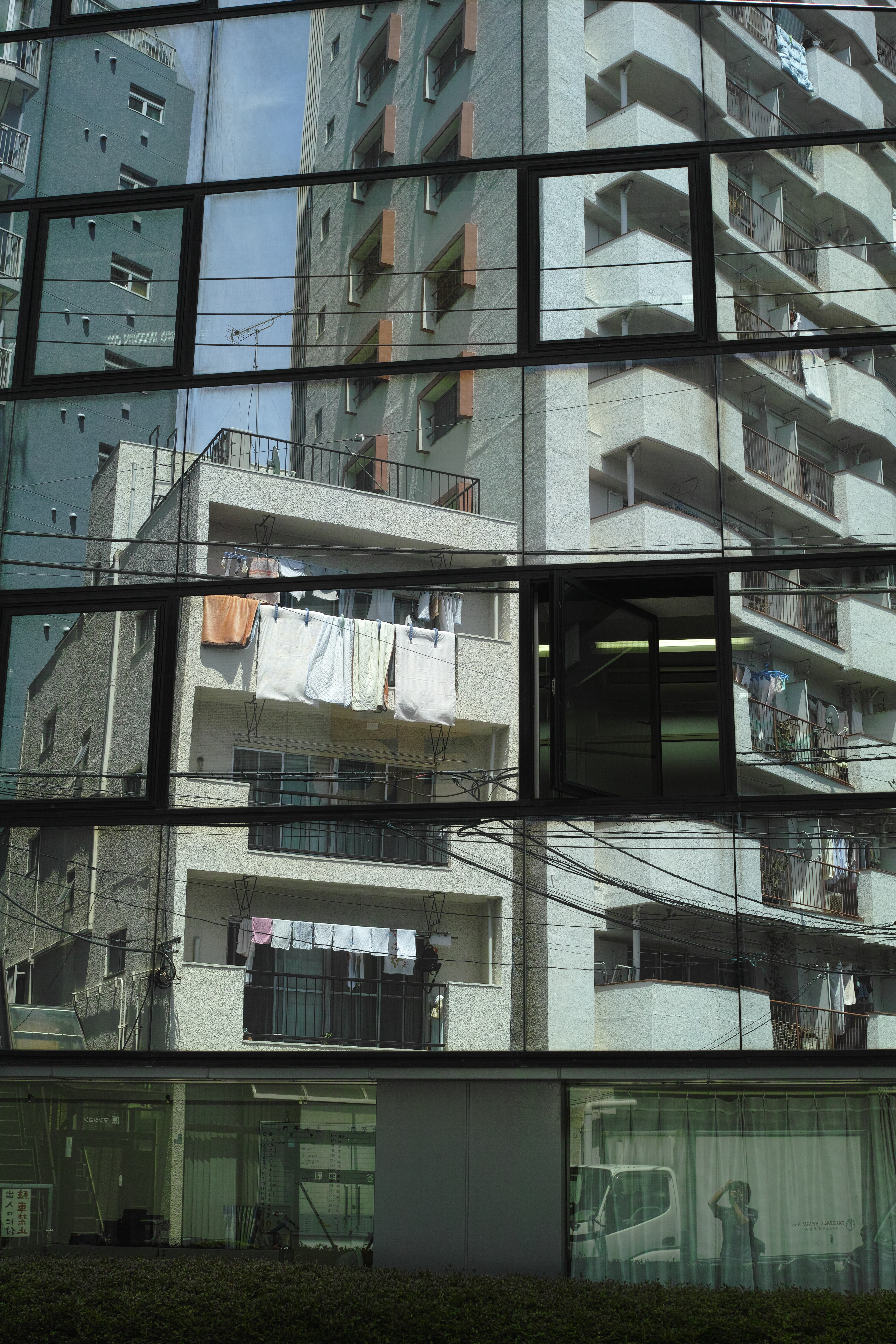 <b>DP2 Merrill / RAWからJPEGに現像 / 約6.0MB / 3,136×4,704 / 1/400秒 / F5.6 / 0.0EV / ISO200 / WB:オート</b>