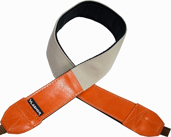 <b>ホワイトキャンバス</b>