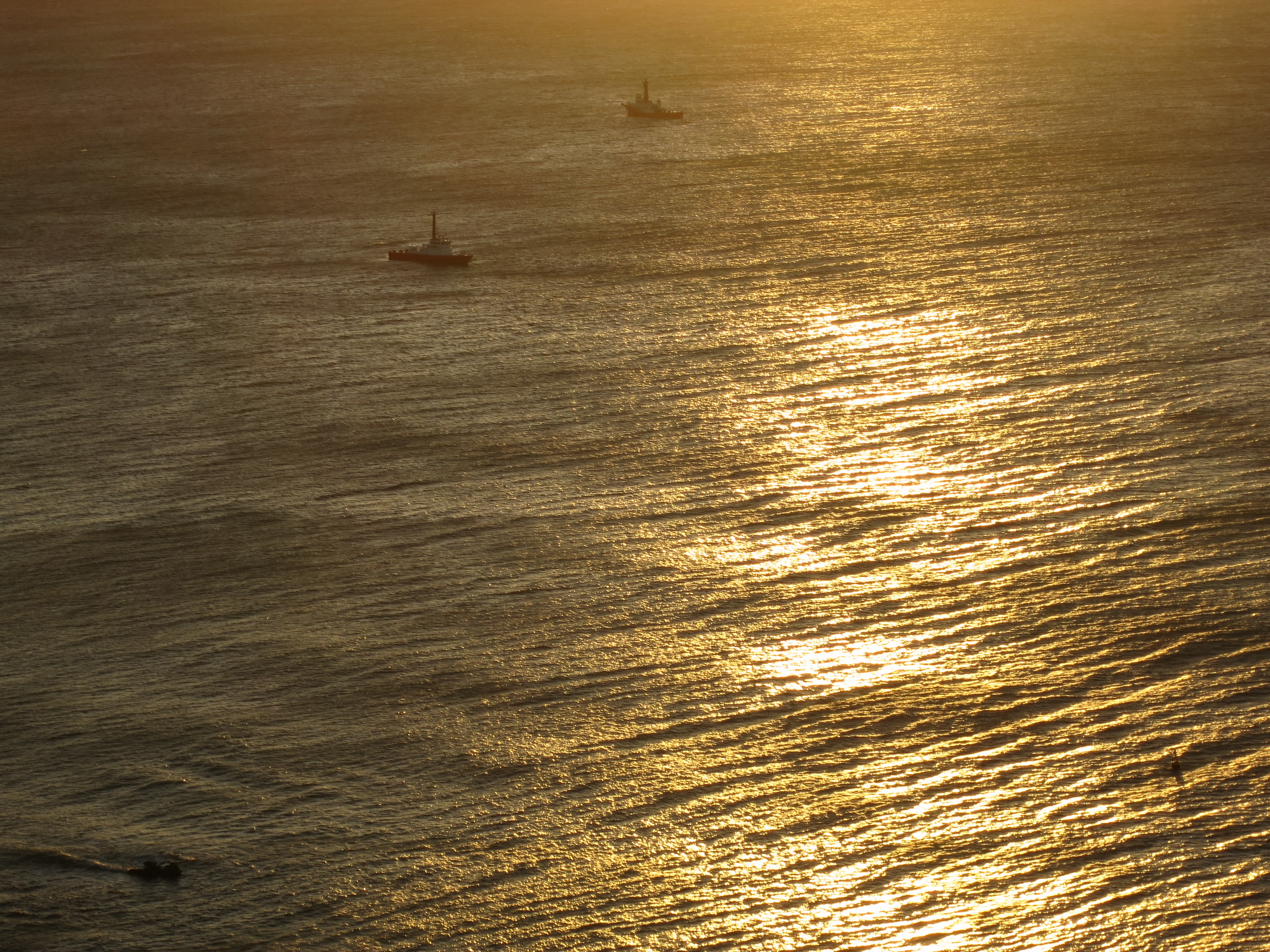 <b>PowerShot S100 / 約4.7MB / 4,000×3,000 / 1/250秒 / F5.9 / -0.3EV / ISO80 / 26mm</b>