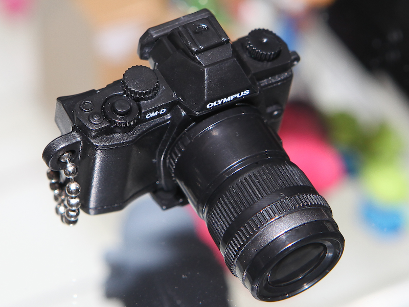 <b>E-M5（ブラック）+ M.ZUIKO DIGITAL ED 12-50mm F3.5-6.3 EZ（ブラック</b>