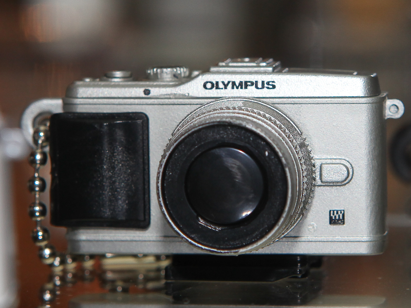 <b>E-P3（シルバー）+ M.ZUIKO DIGITAL ED 12mm F2</b>