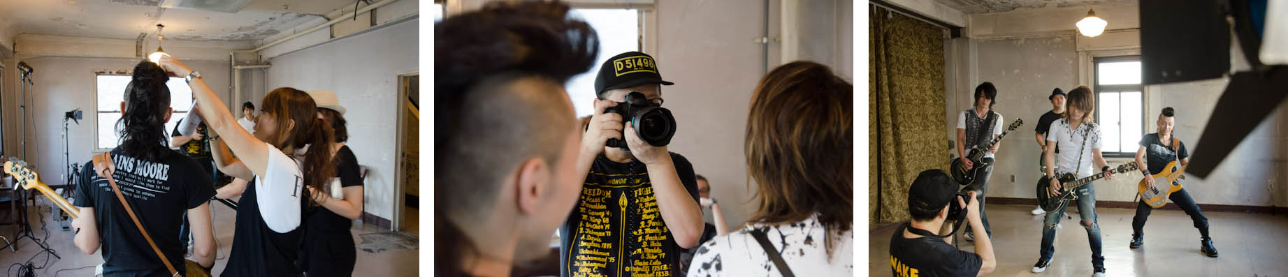 <b>昨年の夏、浅草の古いビルで行われた撮影現場へお邪魔した時の様子。クラウドナンバーナインという若手バンドの、いわゆる“アー写”（宣伝用のアーティスト写真）の撮影だった。その後、CDジャケットも撮影して発売される。詳細は記事末にて。ライティング機材はストロボの他にもタングステン光源も使用。この日の撮影機材はニコンD3S、レンズは24-70mm F2.8、70-200mm F2.8、50mm F1.4など。現在の石田さんのデジタルカメラ機材は、これらの他に最近では28mm F1.8やD800などがメインとのこと。普段はリコーGXRに、28mm F2.5、50mm F2.5が多い。</b>