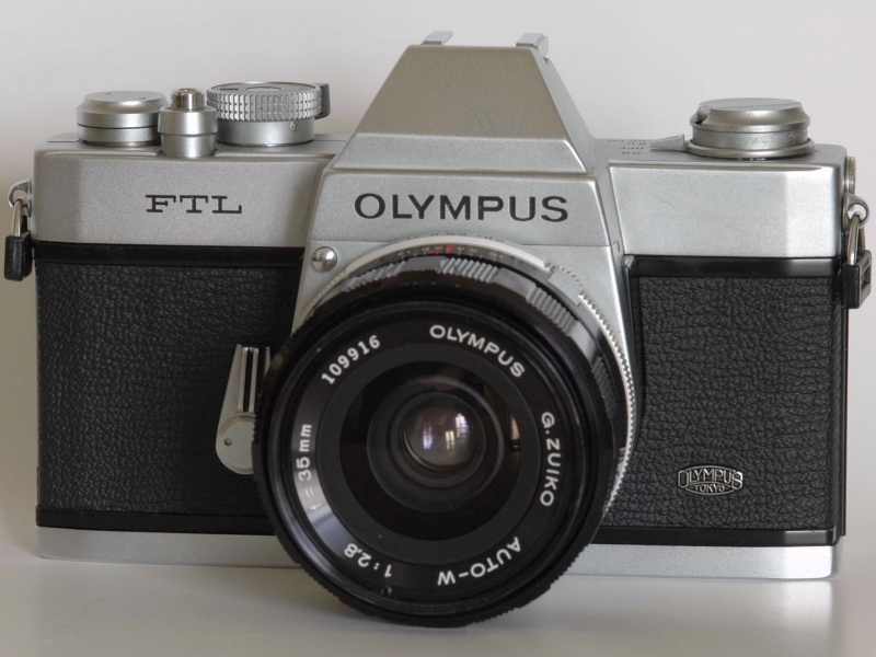 <b>オリンパスFTL。OM-1登場直前の薄幸の一眼レフは、ロック付きのM42マウントであった。</b>