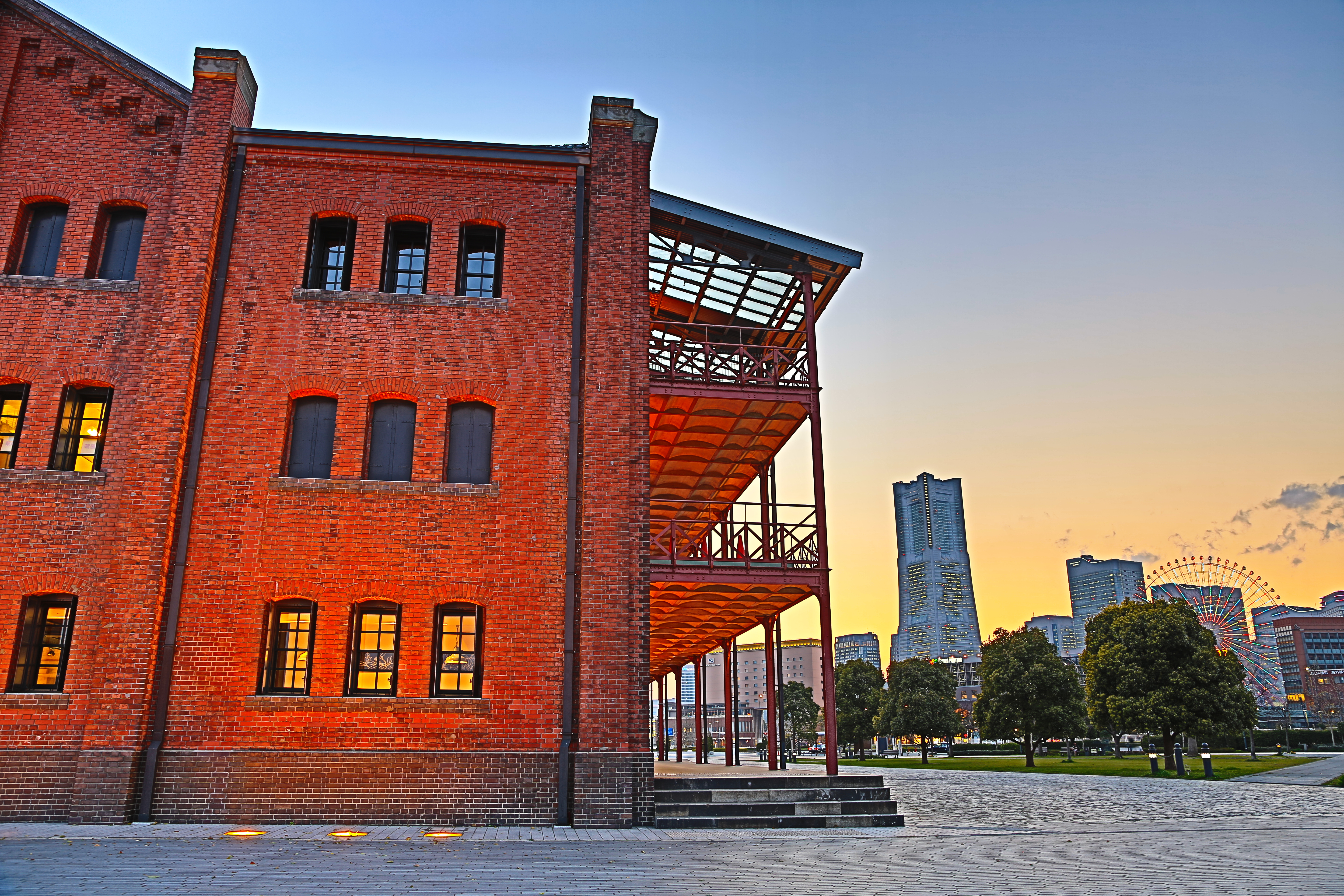 <b>EOS 5D Mark III / EF 24-105mm F4 L IS USM / 約11MB / 5,760×3,840 / 1/1.7秒 / F6.3 / 0EV / ISO100 / 絞り優先AE / WB：オート / 28mm</b>