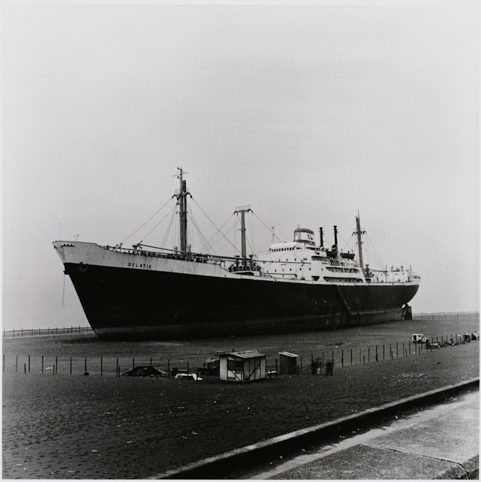 <b>シリーズ「午後」より　(c) Tamura Akihide</b>