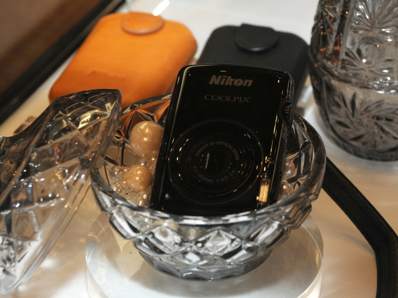 <b>本体カラーやサイズ感を強調した展示を行なっていた</b>