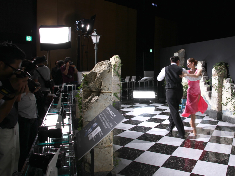 <b>動体撮影を試すタッチ&amp;トライコーナー</b>