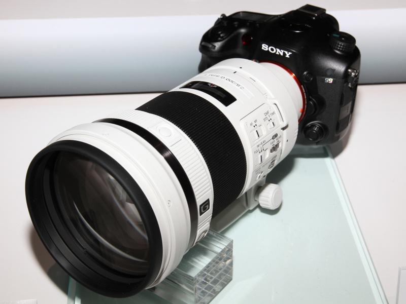 <b>10月26日に発売する「300mm F2.8 G SSM II」</b>