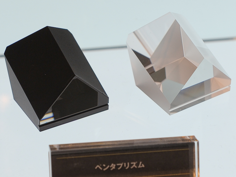 <b>ガラスペンタプリズム</b>