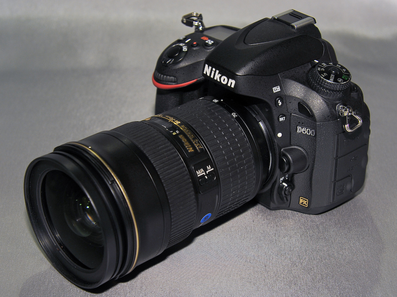 <b>AF-S NIKKOR 24-70mm F2.8 G ED</b>