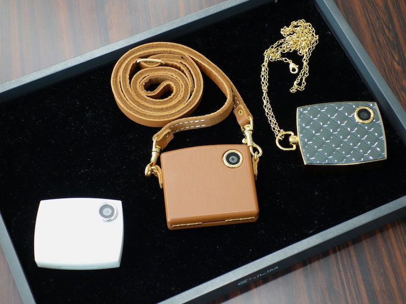 <b>村田さんがつくったコンセプトモック。デジカメとしては独創的だが、EX-JE10に活かされた要素が垣間見える</b>