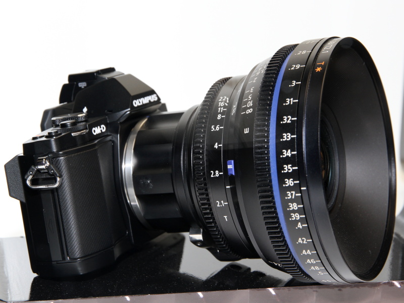 <b>カール・ツァイスのシネレンズもあった</b>