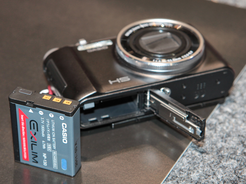 <b>バッテリー</b>