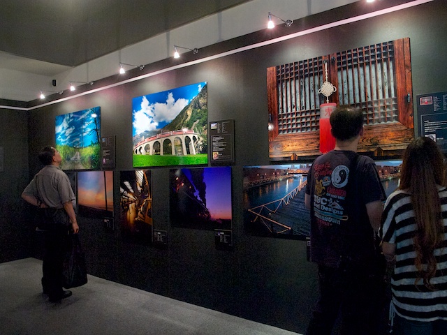 <b>セミナーステージ参加講師によるD600を使った作品展示も</b>