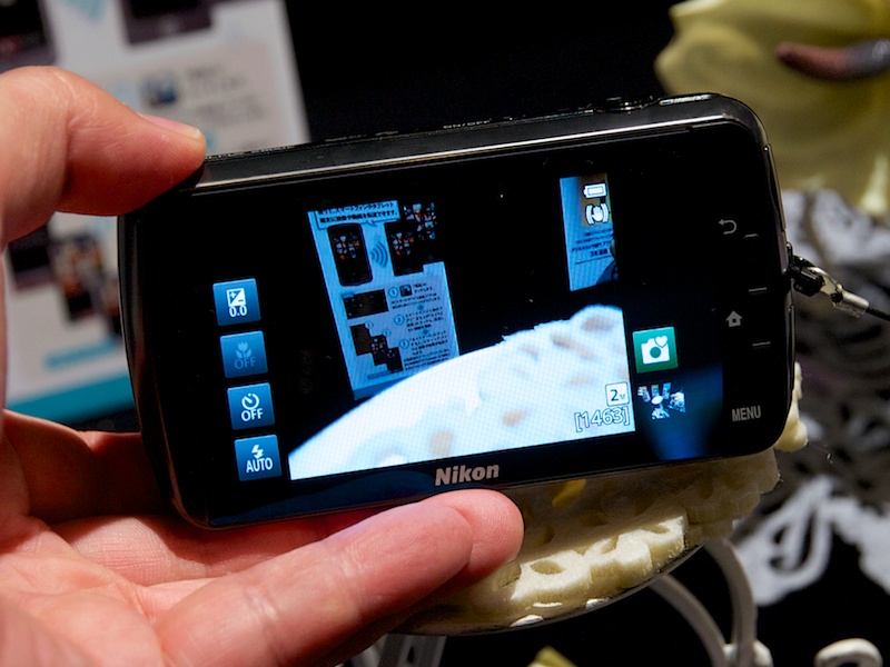 <b>レビューは<a href="http://dc.watch.impress.co.jp/docs/review/newproduct/20120920_560780.html"><u>こちら</u></a>に掲載している</b>