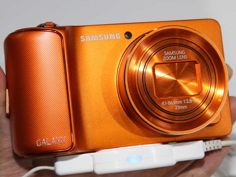 <b>カラバリも豊富</b>