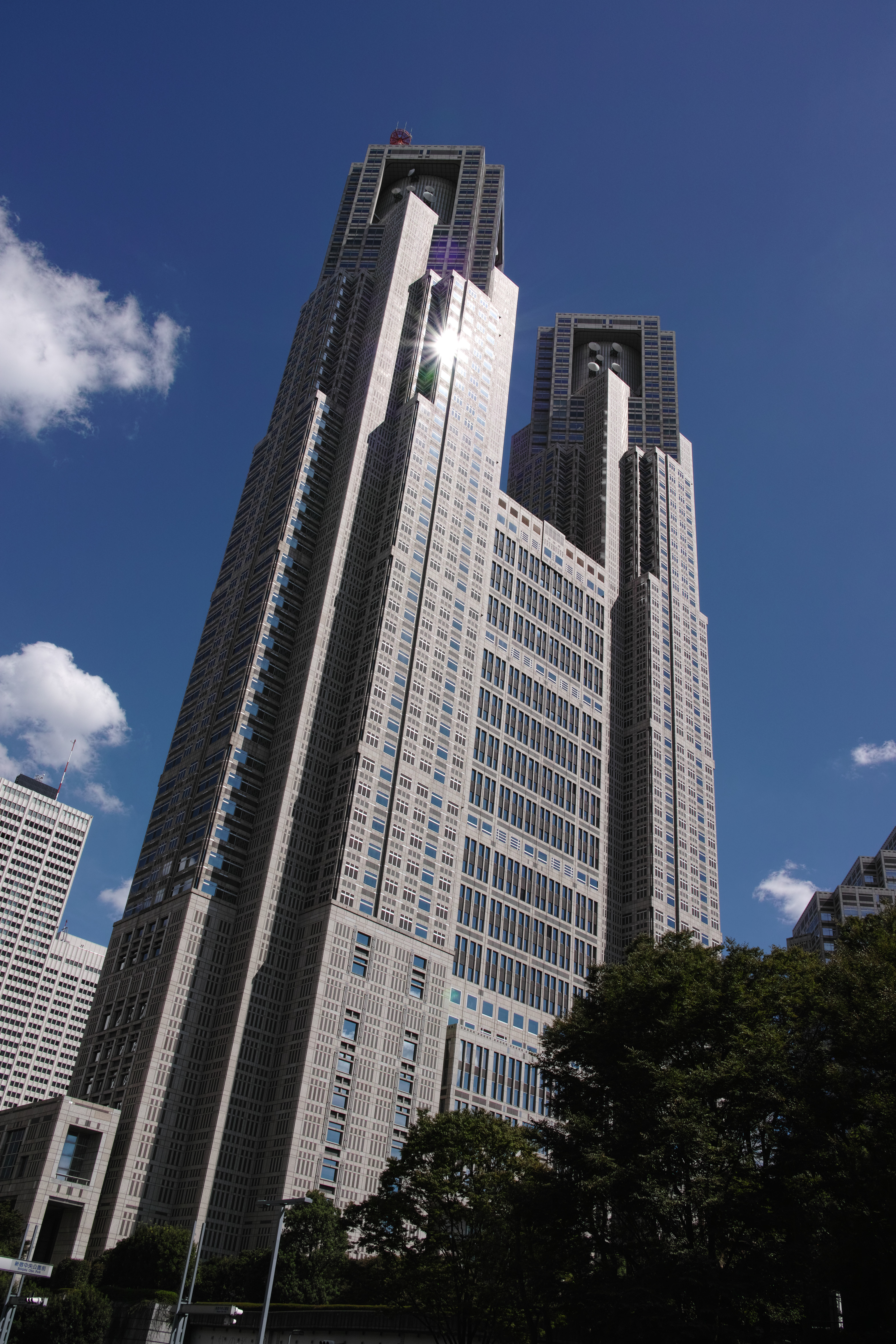 <b>RAWで撮影（JPEGに現像） / DP1 Merrill / 4.9MB / 3,136×4,704 / 1/400秒 / F8 / 0.0EV / ISO100 / WB:オート</b>