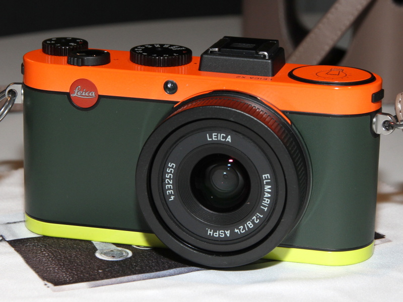 <b>ライカX2ポール・スミスエディション</b>