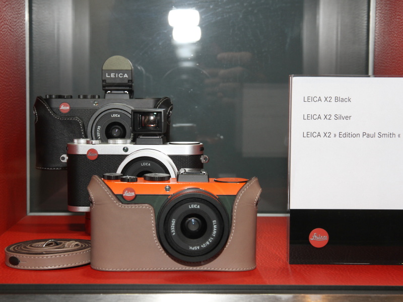 <b>ライカブースに展示していたXシリーズのラインナップ</b>