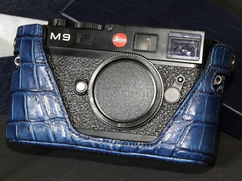<b>ライカM9用ケースの限定モデル</b>