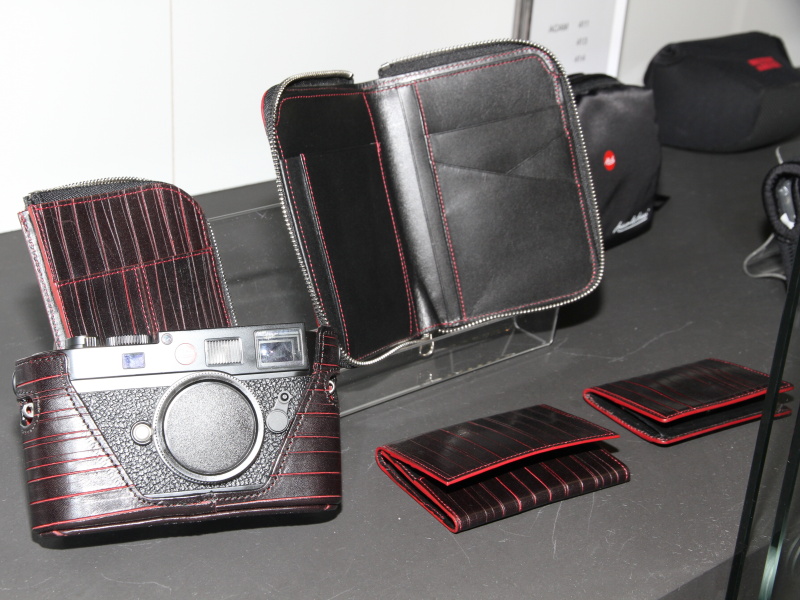 <b>メンズ小物の参考出品もあった</b>